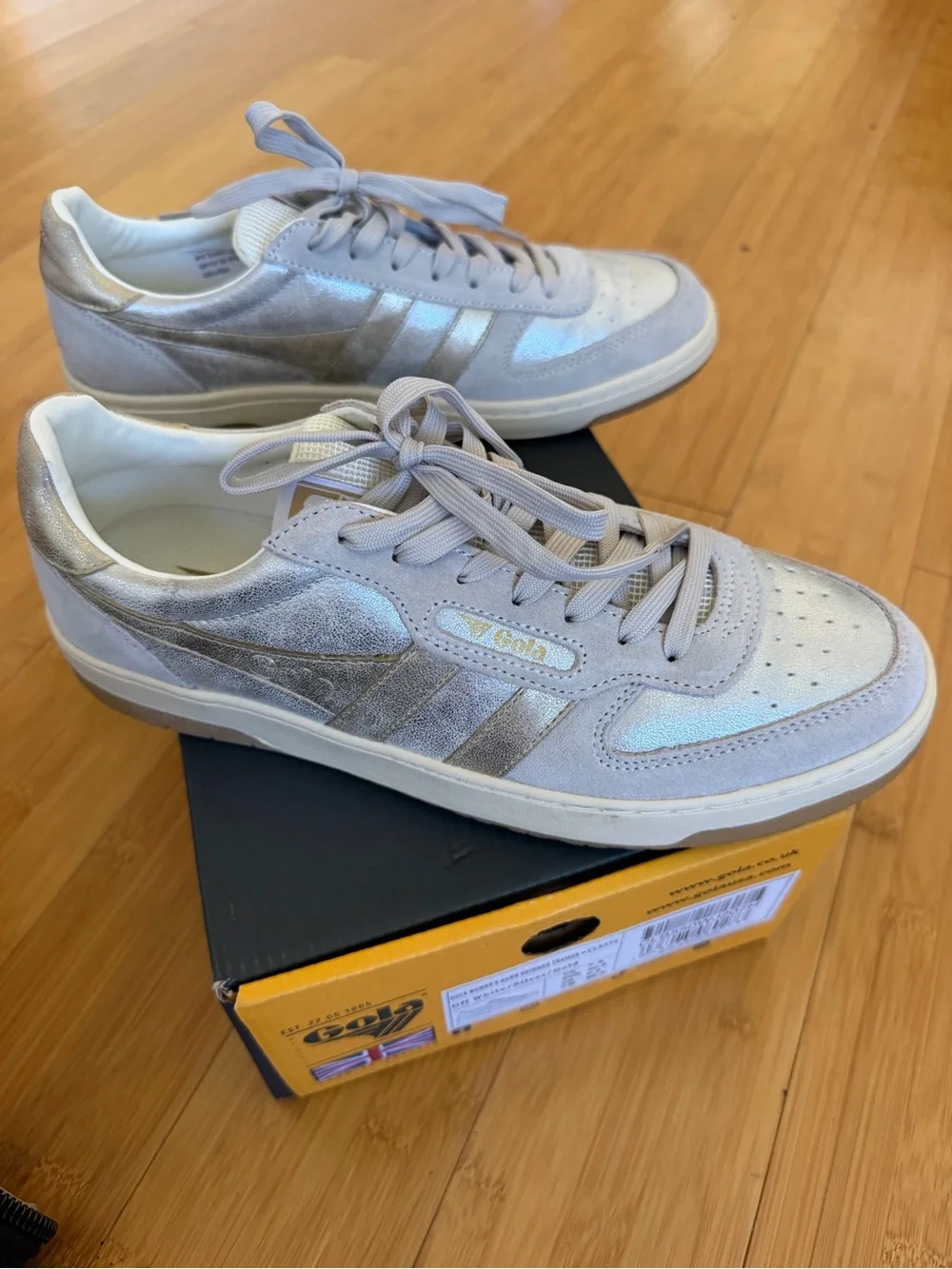 Gola Women's Athletic Sneakers in Light Gray with Metallic Gold Stripes